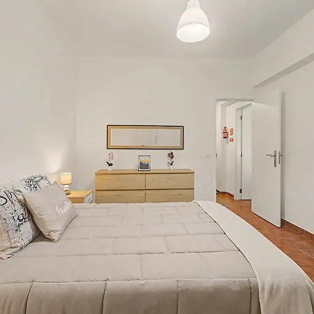 Apartamento Costa Da Caparica コスタ・ダ・カパリカ